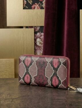 Union Code RFID Genuine Leather Snakeskin Print Wallet With Floral Interior, NWT